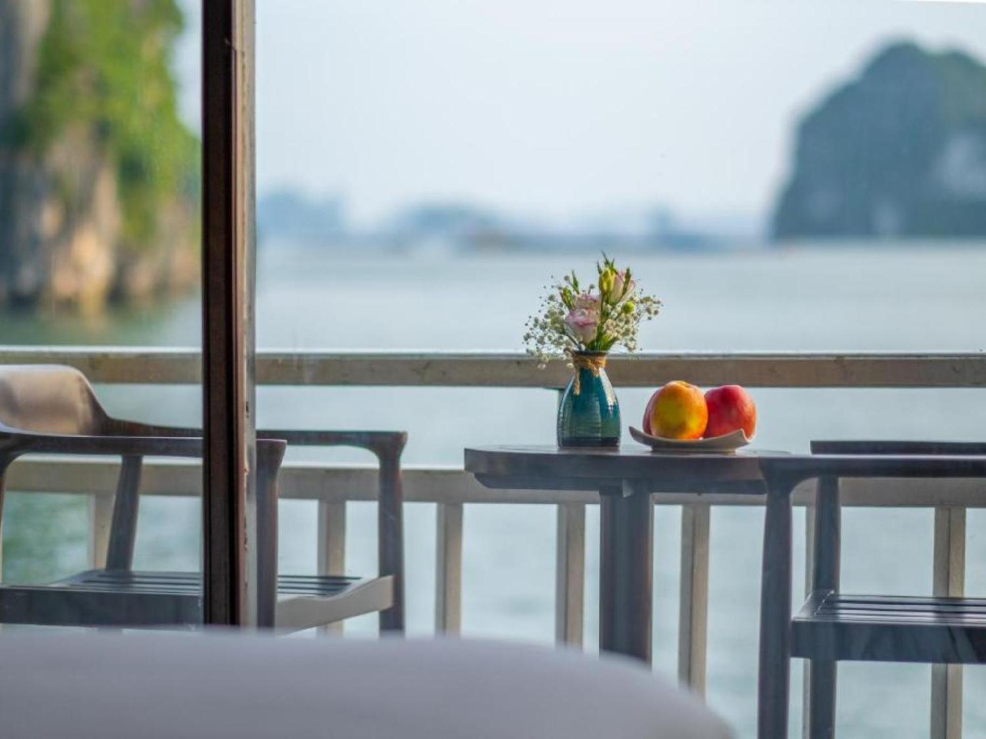 Halong Arcadia Cruise Hotel Hạ Long-öböl Kültér fotó