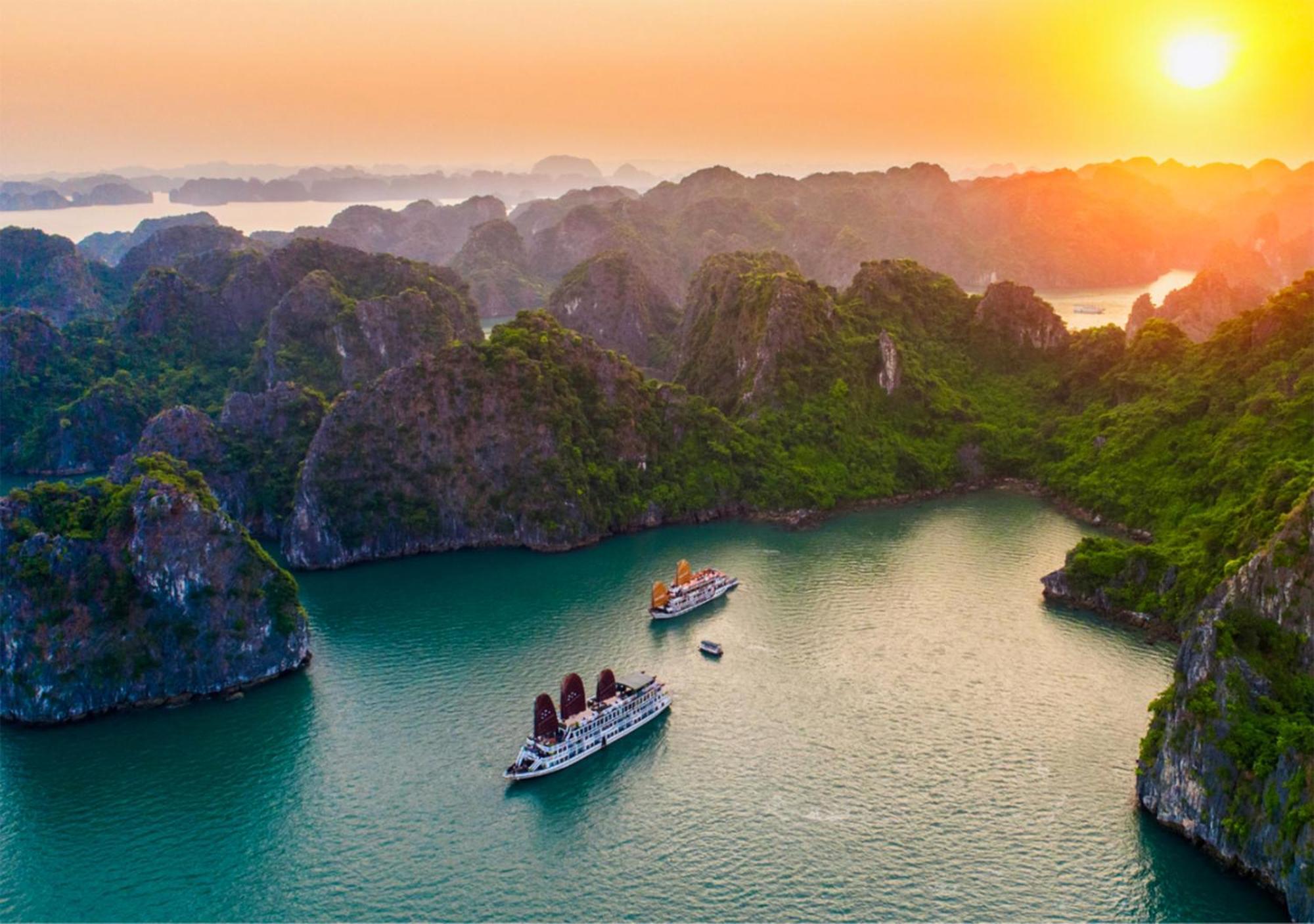 Halong Arcadia Cruise Hotel Hạ Long-öböl Kültér fotó
