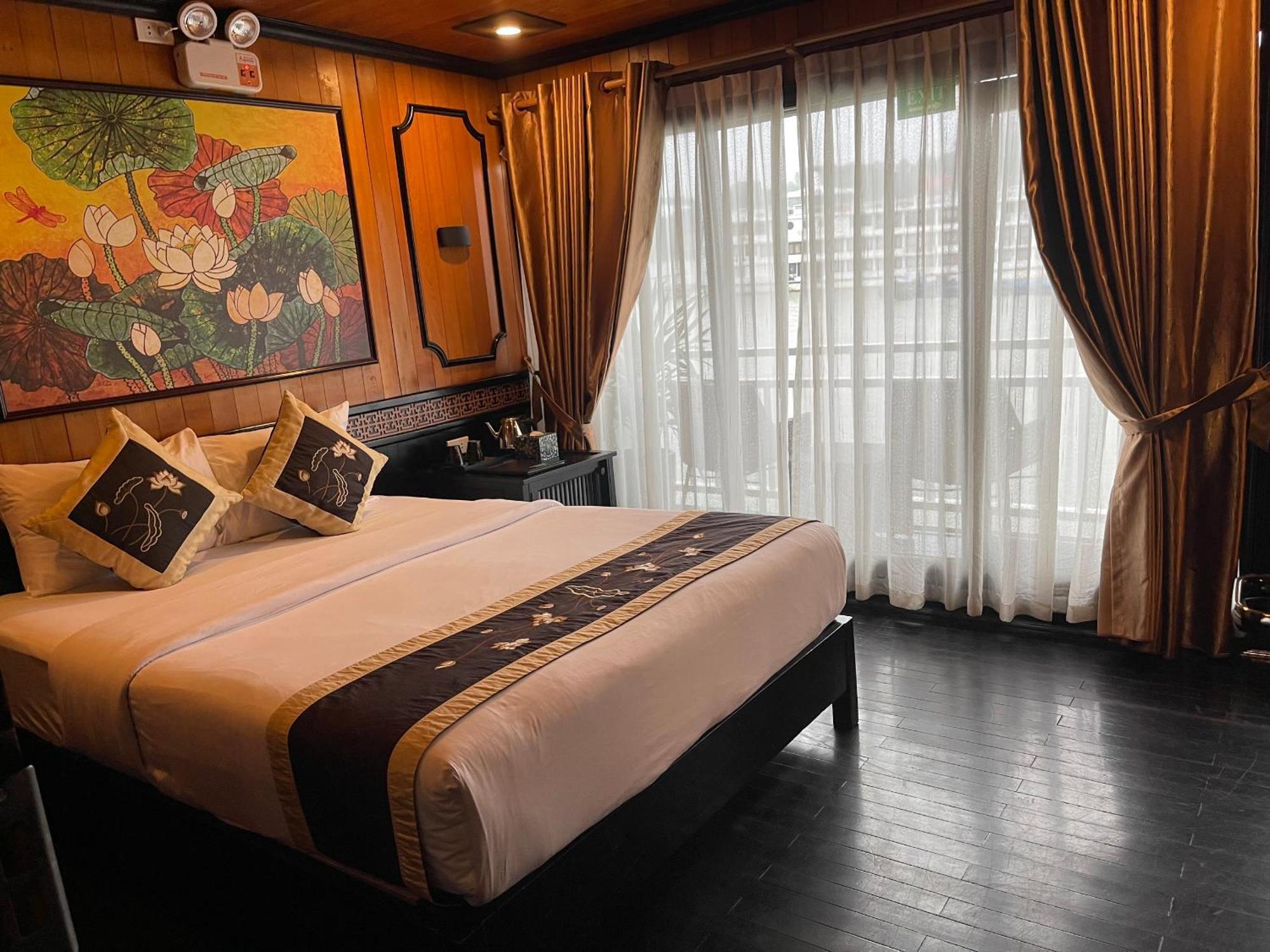Halong Arcadia Cruise Hotel Hạ Long-öböl Kültér fotó
